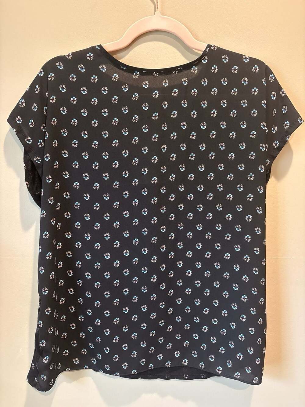 LOFT Outlet Black Floral Print Cap Sleeve Crisscross Back Top Size S